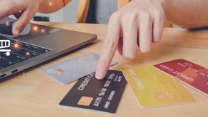 Panduan Lengkap Cara Memilih Kartu Kredit Syariah Untuk Traveling Yang Tepat