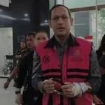 Nadiem Makarim Eks Mendikbudristek Hadiri Sidang Korupsi Chromebook Dengan Infus Prioritas Medis Di Tengah Belitan Hukum